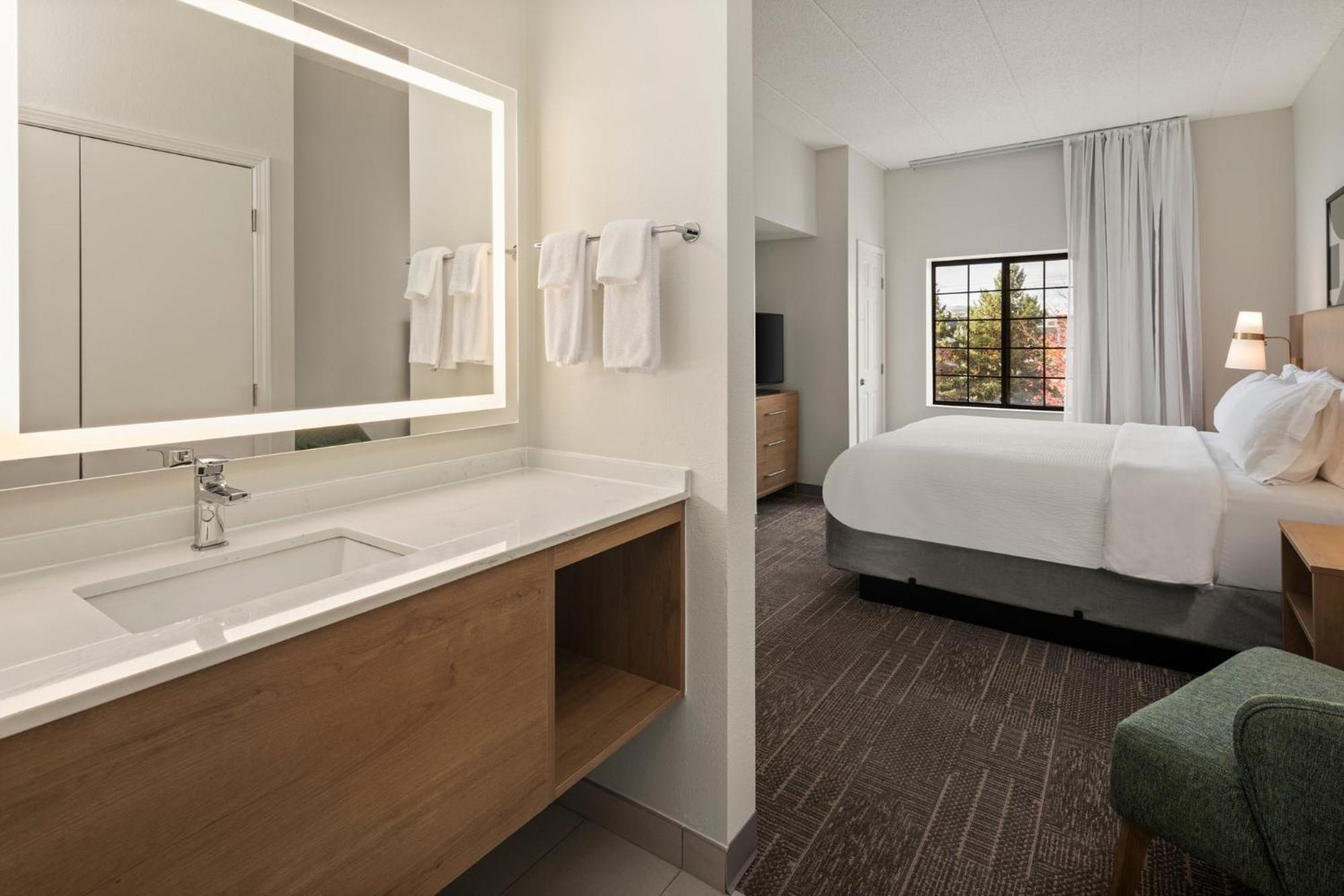 Staybridge Minneapolis-bloomington By Ihg 3* Bloomington