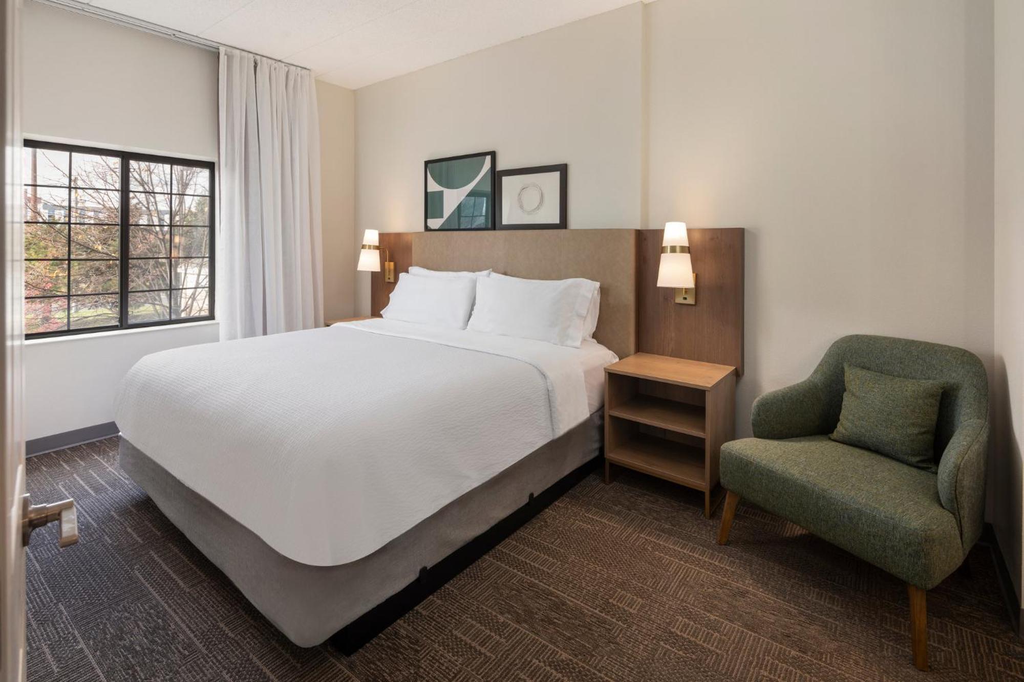 Staybridge Minneapolis-bloomington By Ihg Bloomington