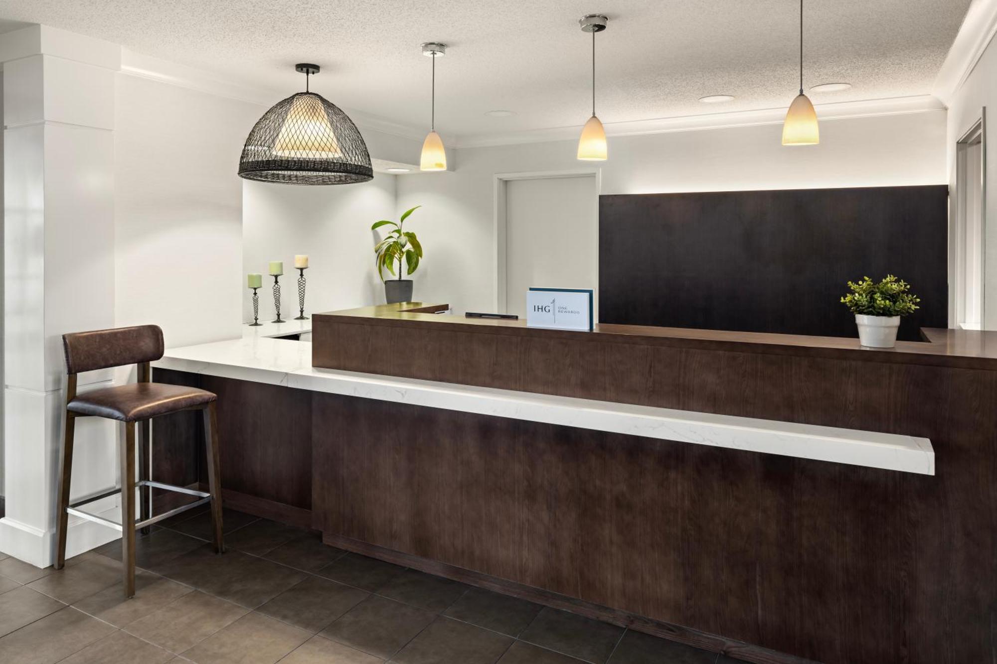 Staybridge Minneapolis-bloomington By Ihg Bloomington